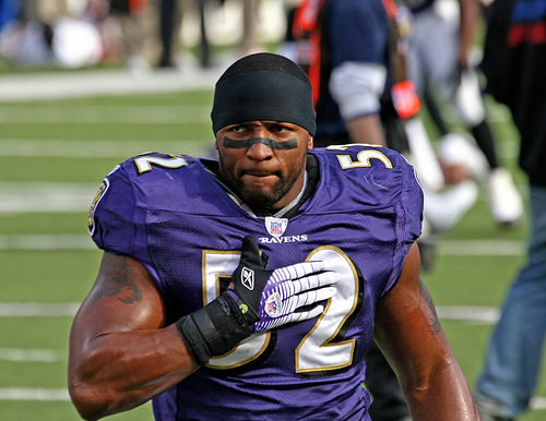 Ray Lewis Is Done For The Year; Career In Peril – Joe Montana's Right Arm