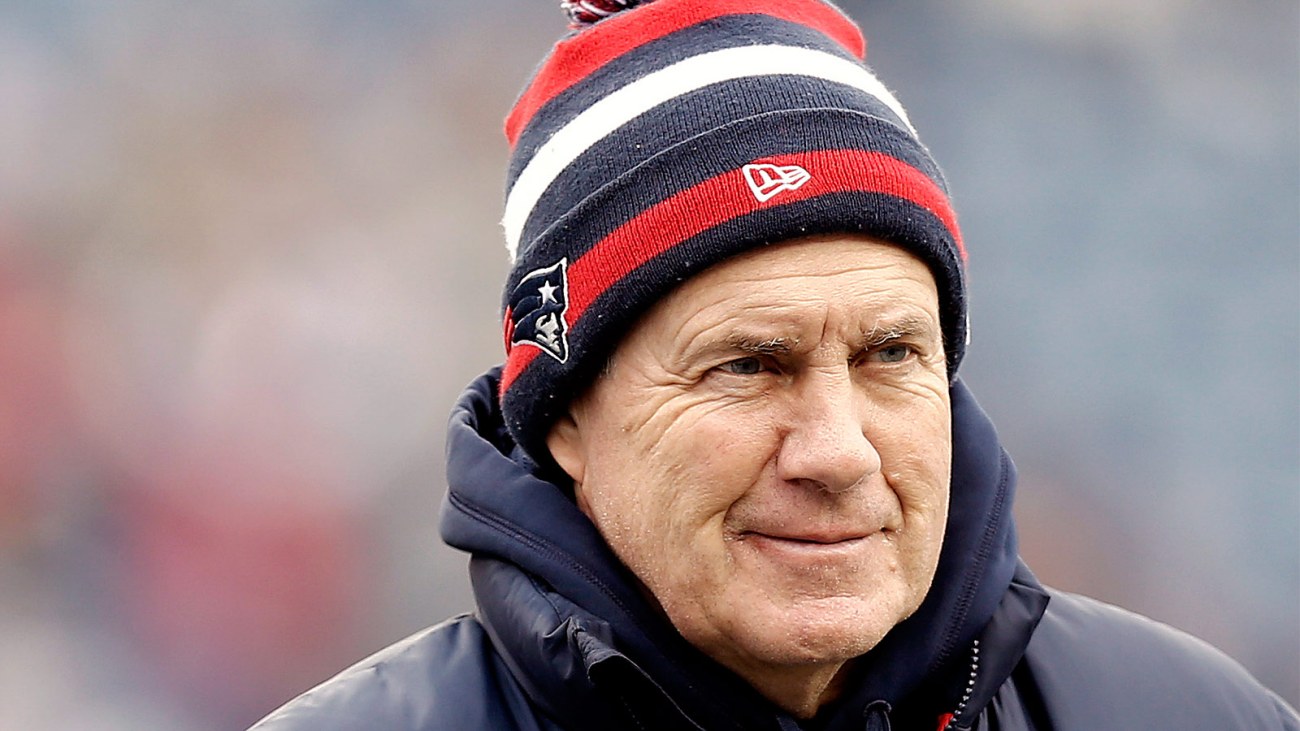 NFL: Cleveland Browns at New England Patriots